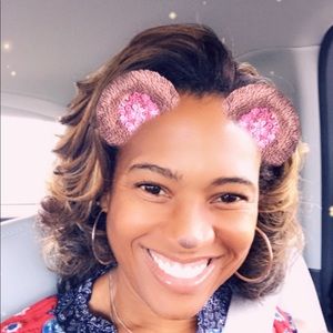 Meet your Posher, Vanessa